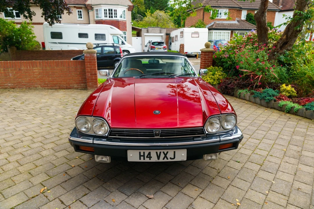 1990 Jaguar XJS Convertible - Image 21 of 30