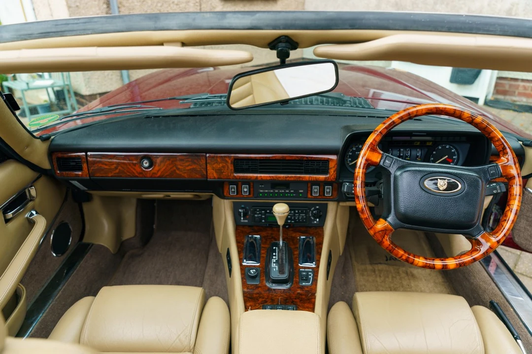 1990 Jaguar XJS Convertible - Image 26 of 30