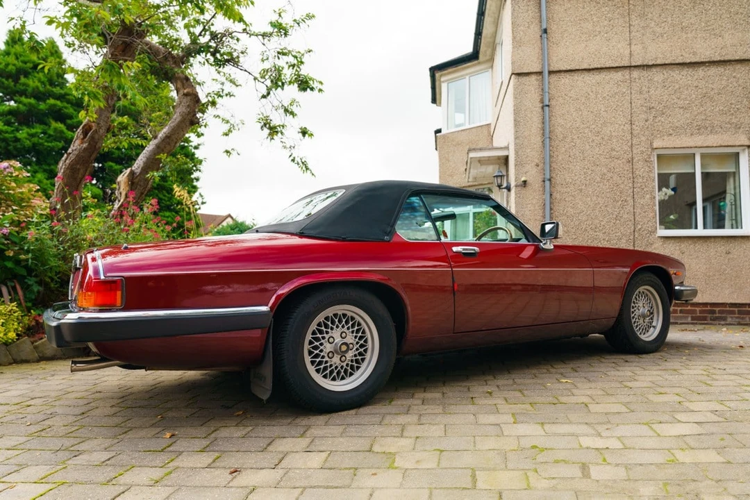 1990 Jaguar XJS Convertible - Image 16 of 30