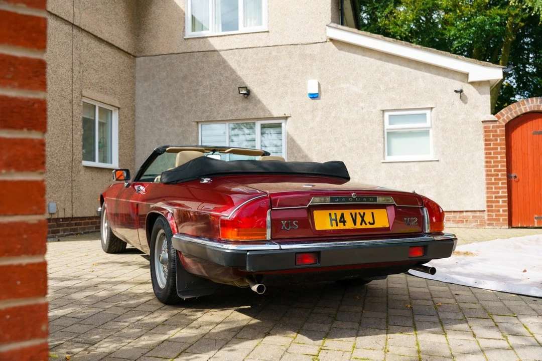1990 Jaguar XJS Convertible - Image 8 of 30