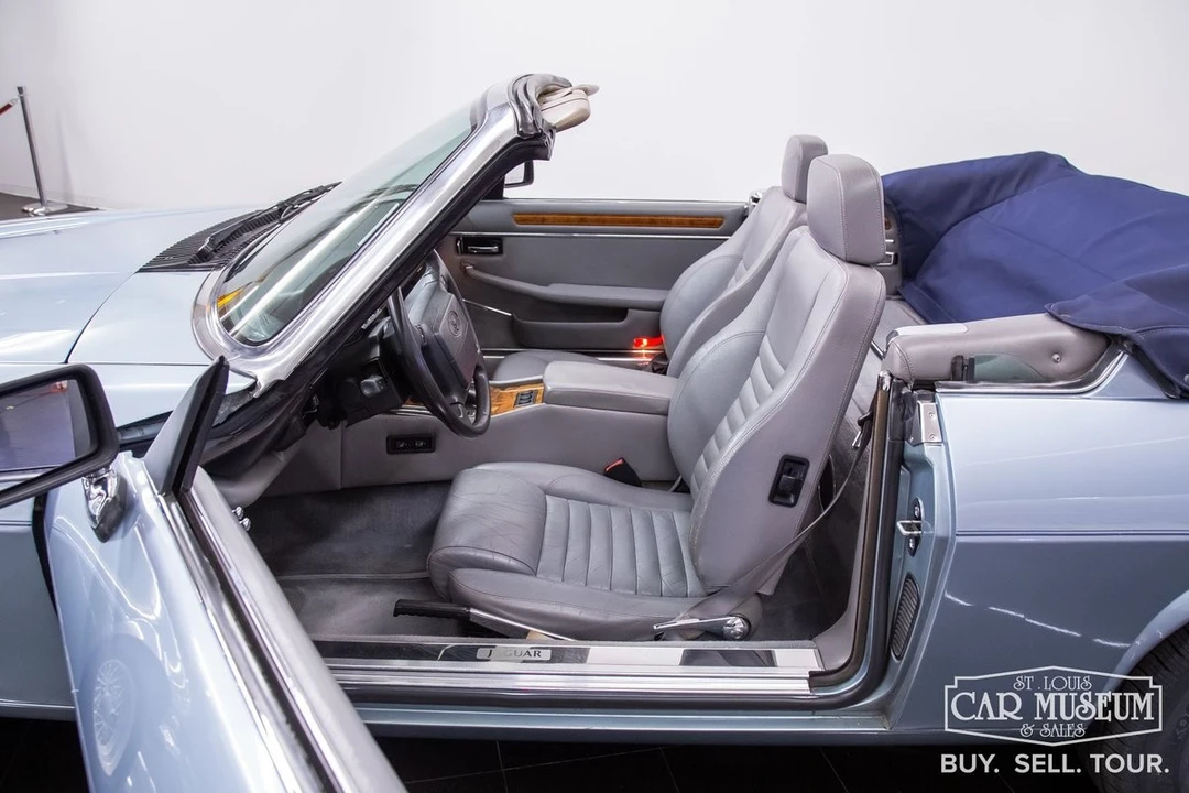 1990 Jaguar XJS - Image 27 of 31