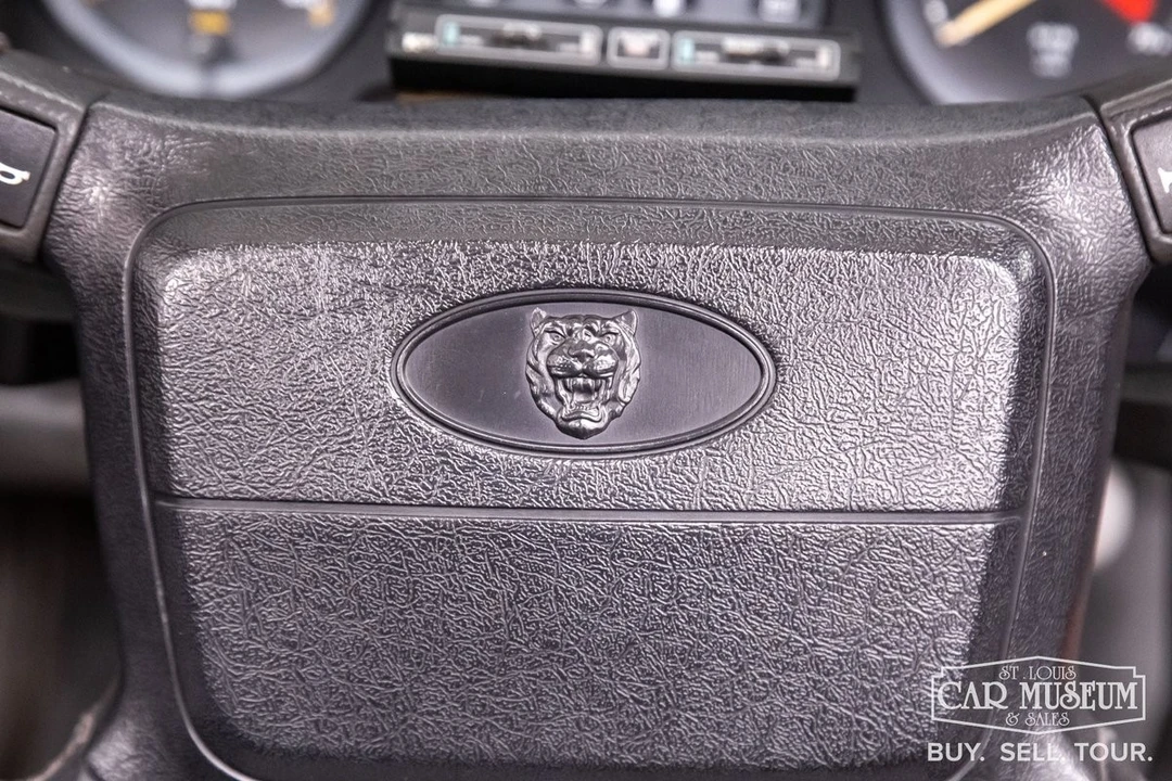 1990 Jaguar XJS - Image 30 of 31