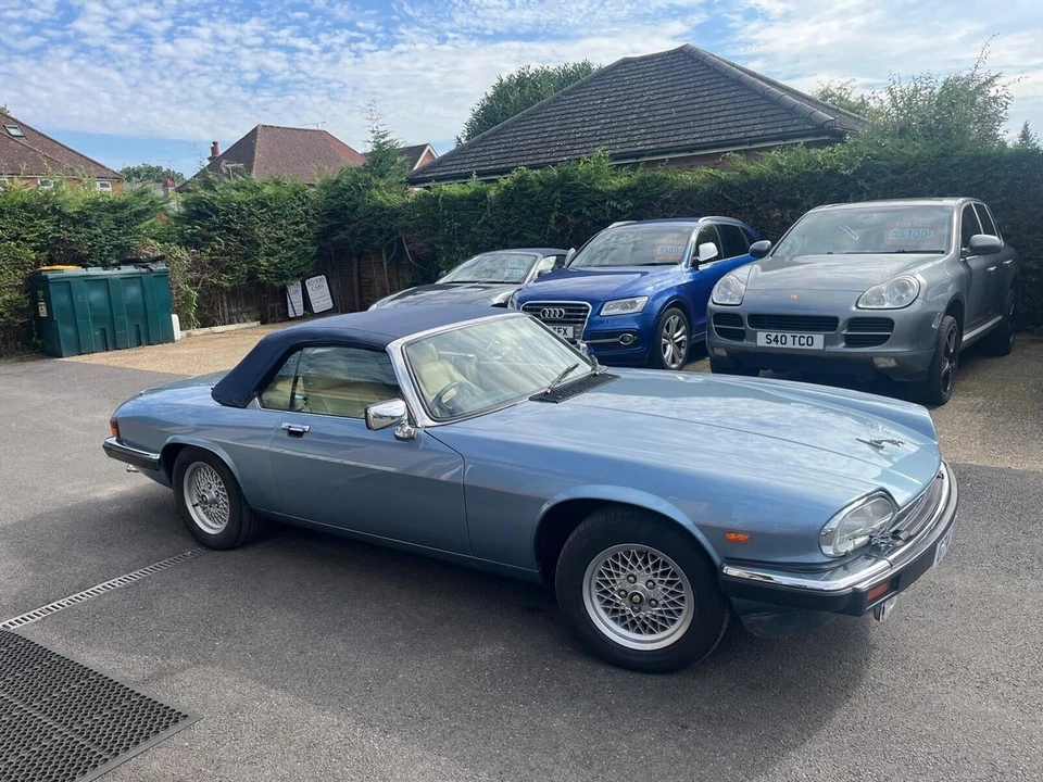 1990 Jaguar XJS Convertible - Image 12 of 30