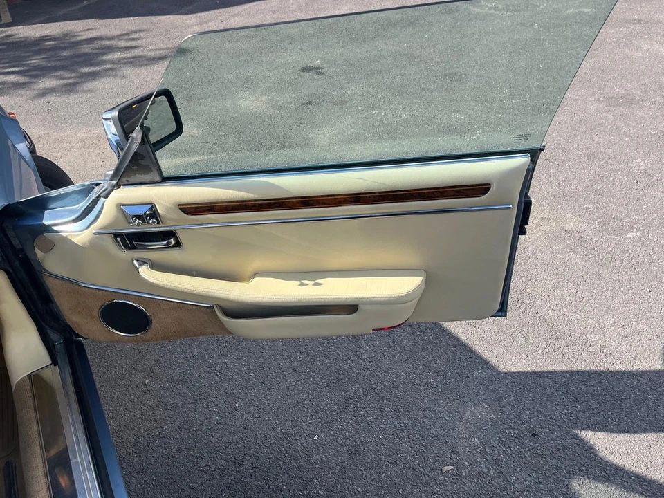 1990 Jaguar XJS Convertible - Image 21 of 30