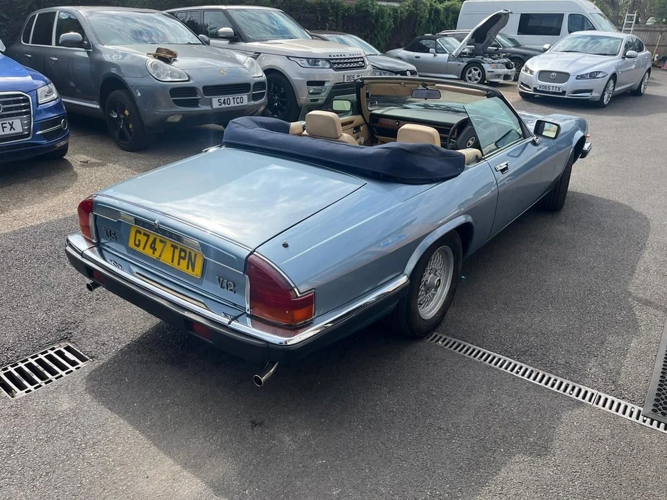 1990 Jaguar XJS Convertible - Image 5 of 30