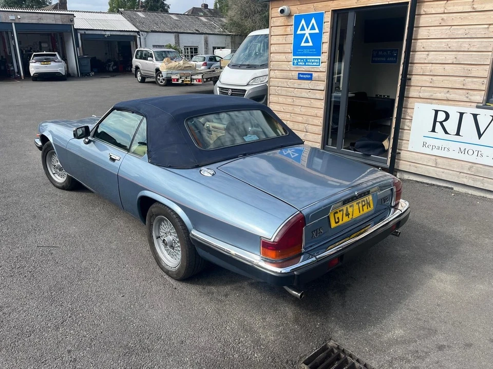 1990 Jaguar XJS Convertible - Image 13 of 30