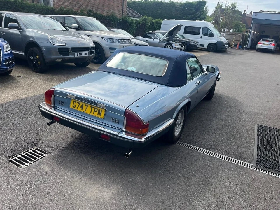 1990 Jaguar XJS Convertible - Image 15 of 30