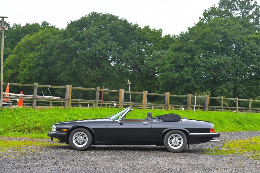 1990 Jaguar XJS Convertible - Image 27 of 31