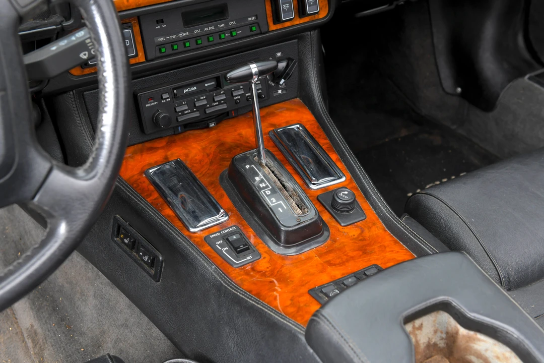 1990 Jaguar XJS Convertible - Image 11 of 31