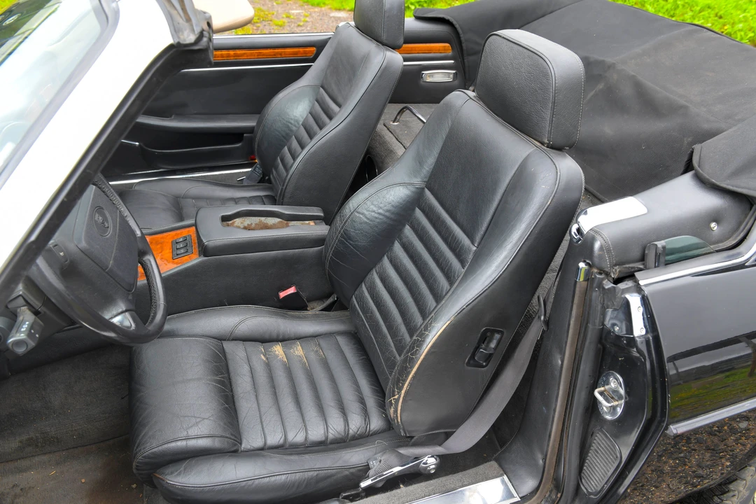 1990 Jaguar XJS Convertible - Image 13 of 31
