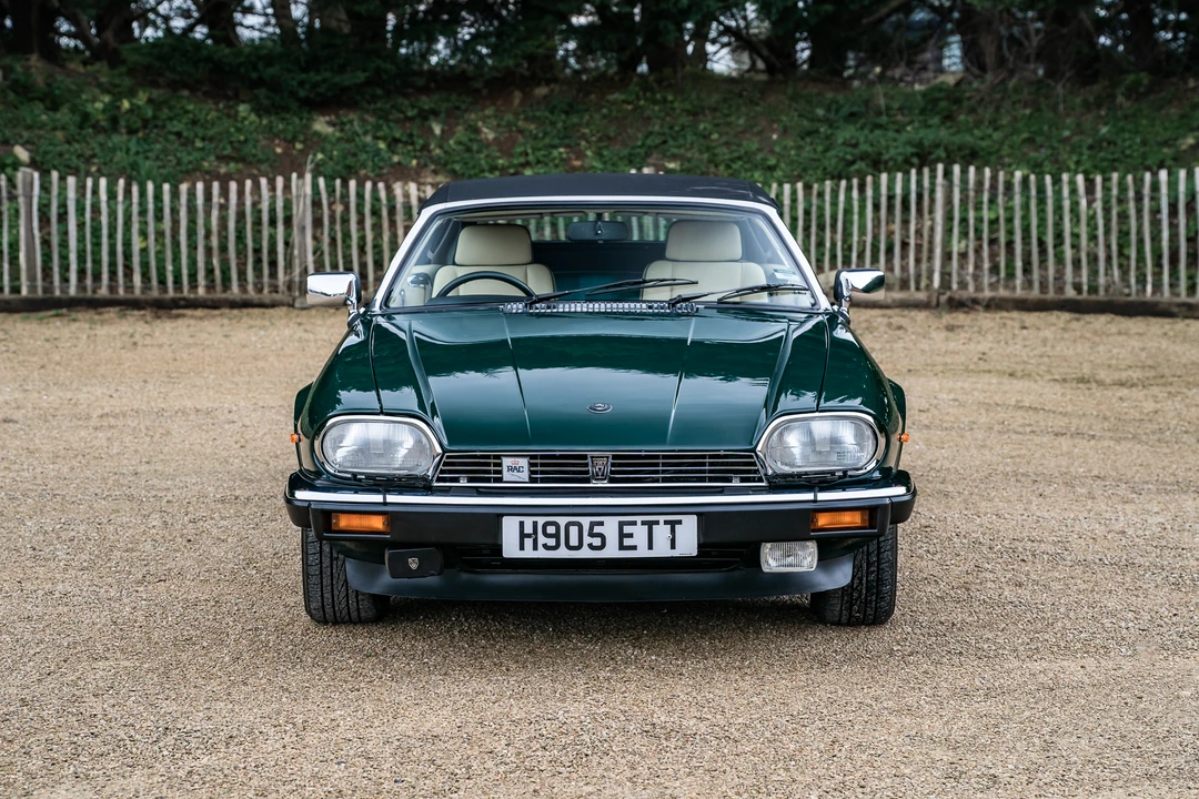 1990 Jaguar XJ - Image 10 of 31