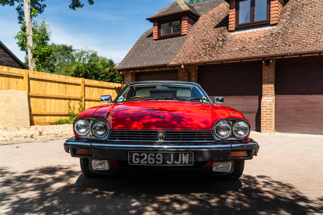 1990 Jaguar XJS Convertible - Image 2 of 31