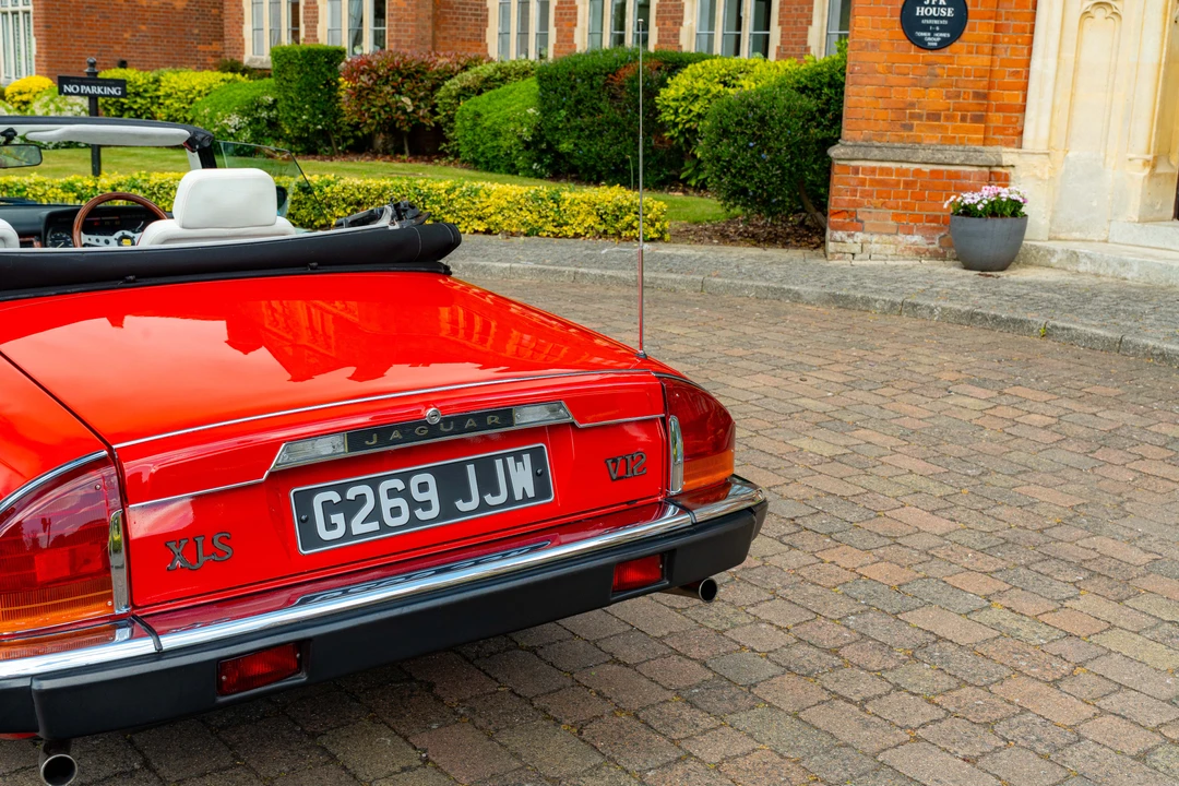 1990 Jaguar XJS Convertible - Image 25 of 31