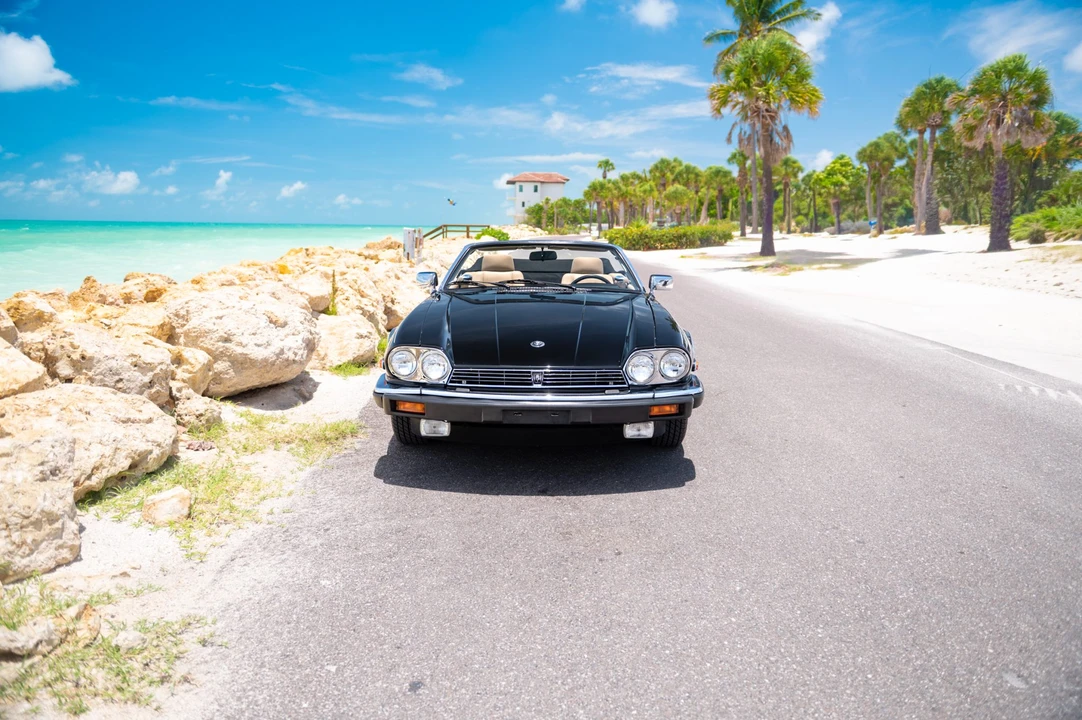 1990 Jaguar XJS Convertible - Image 14 of 31