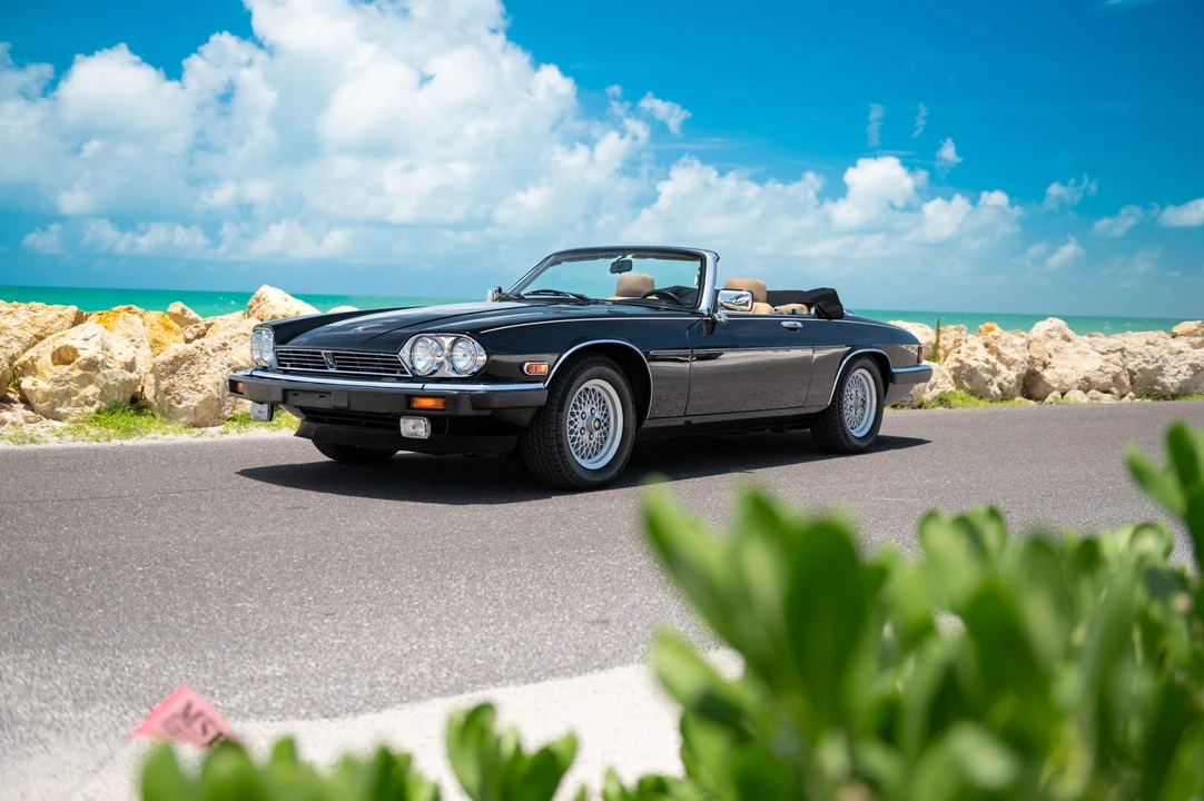 1990 Jaguar XJS Convertible - Image 13 of 31