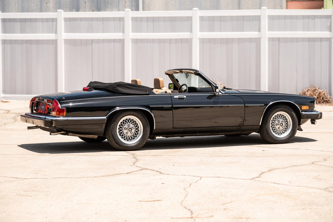 1990 Jaguar XJS Convertible - Image 27 of 31