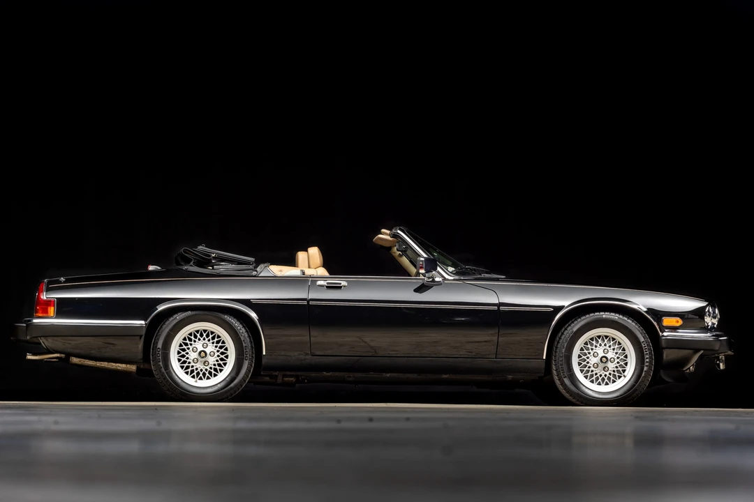 1990 Jaguar XJS Convertible - Image 27 of 31
