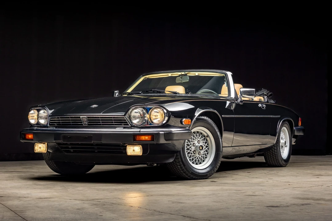 1990 Jaguar XJS Convertible - Image 13 of 31
