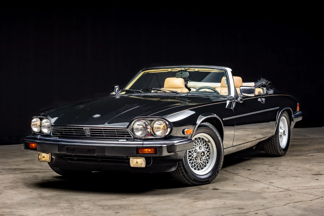 1990 Jaguar XJS Convertible - Image 17 of 31