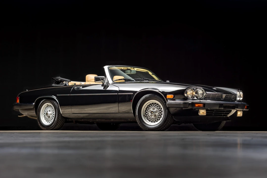 1990 Jaguar XJS Convertible - Image 25 of 31
