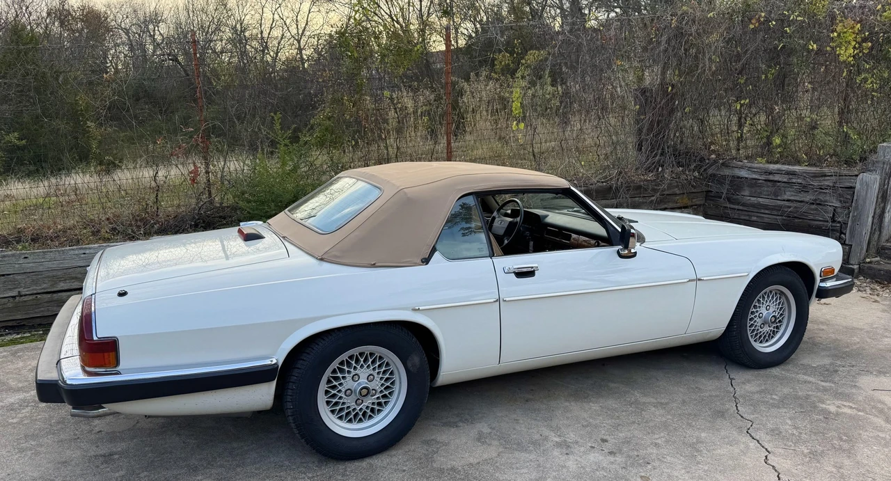 1990 Jaguar XJS Convertible - Image 21 of 31