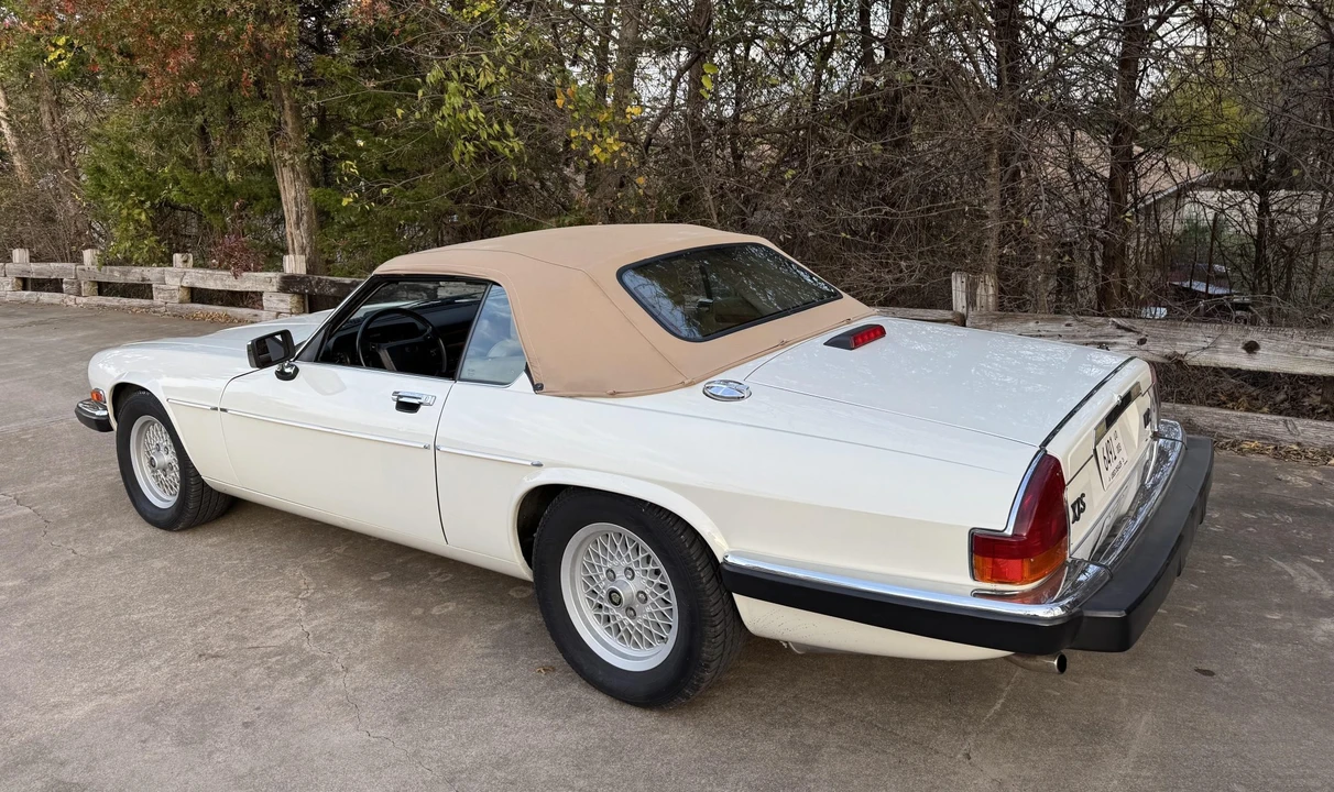 1990 Jaguar XJS Convertible - Image 12 of 31