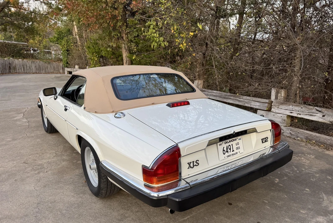 1990 Jaguar XJS Convertible - Image 14 of 31