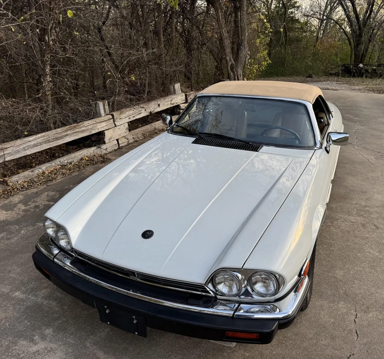 1990 Jaguar XJS Convertible - Image 2 of 31