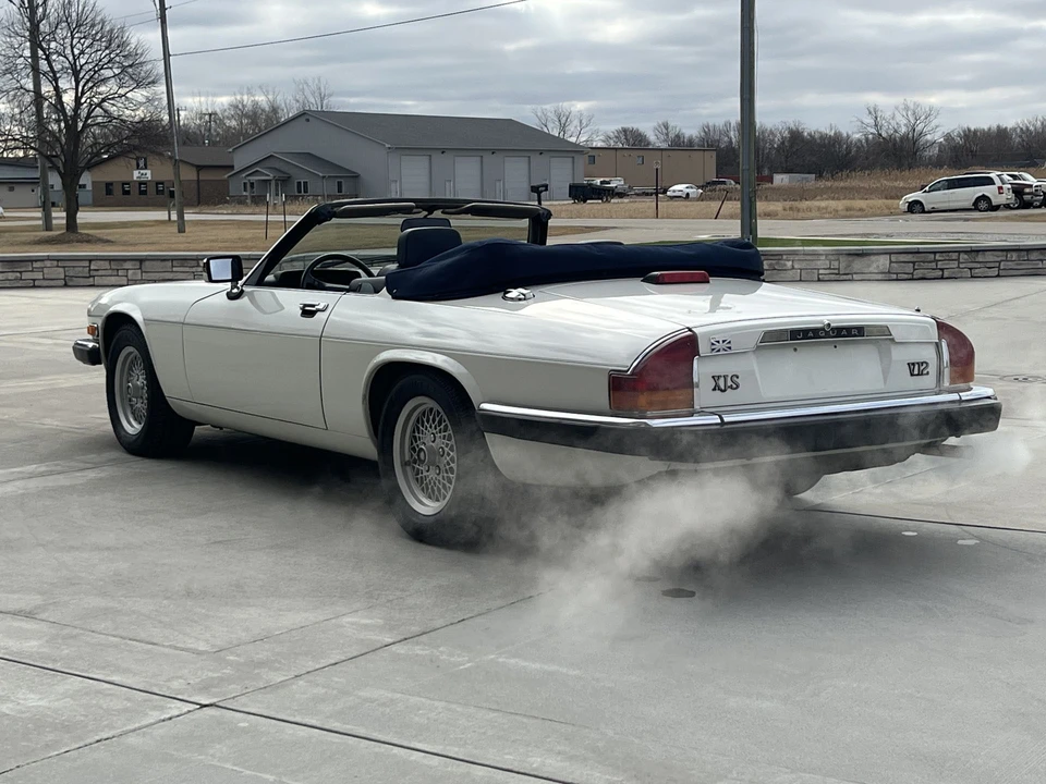 1990 Jaguar XJS Convertible - Image 14 of 31