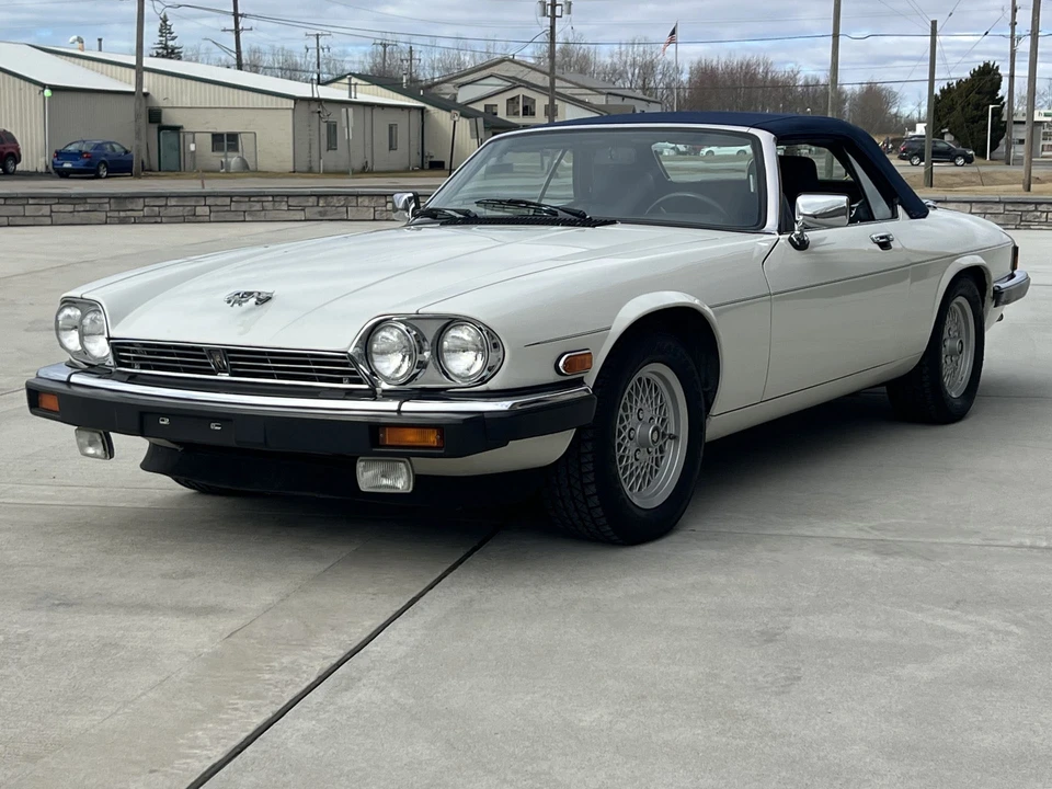 1990 Jaguar XJS Convertible - Image 9 of 31