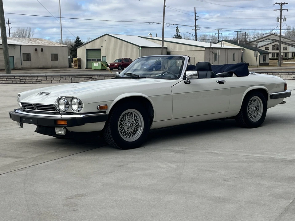 1990 Jaguar XJS Convertible - Image 18 of 31