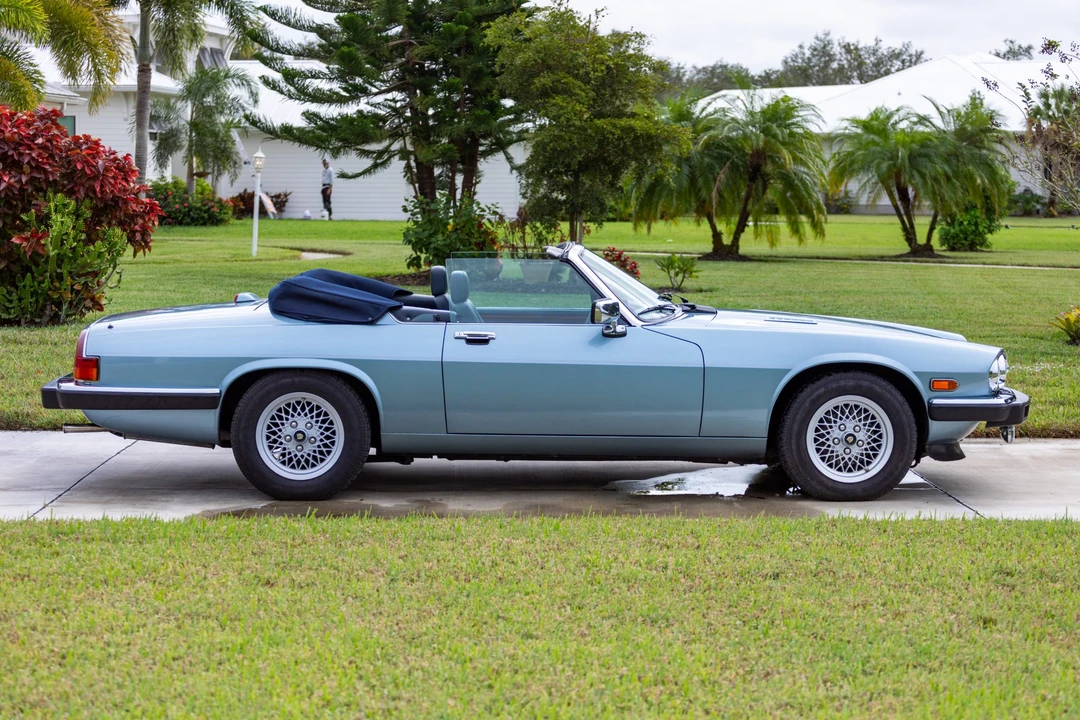 1990 Jaguar XJS Convertible - Image 9 of 31