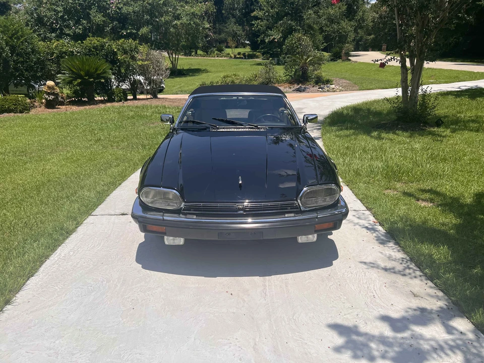1990 Jaguar XJS Convertible - Image 2 of 31