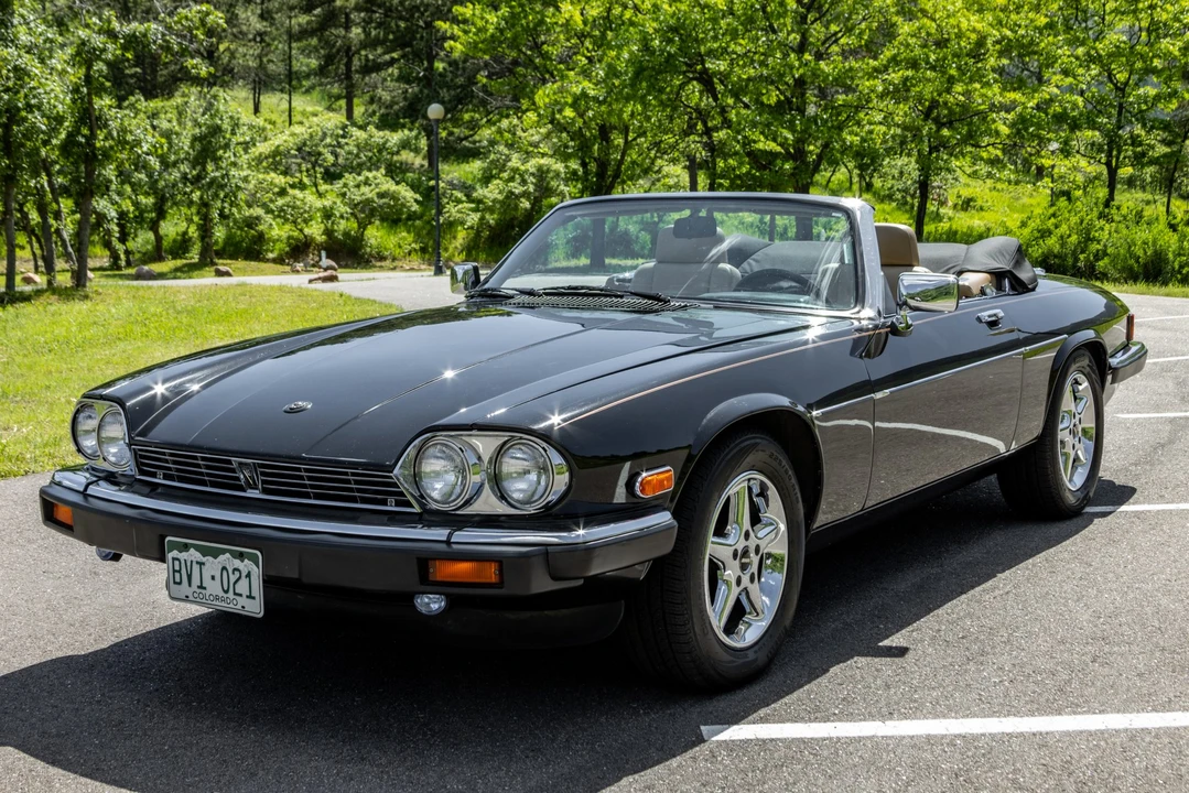 1990 Jaguar XJS Convertible - Image 2 of 31