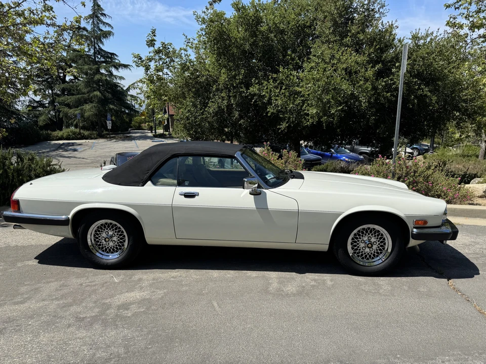 1990 Jaguar XJS Convertible - Image 9 of 31
