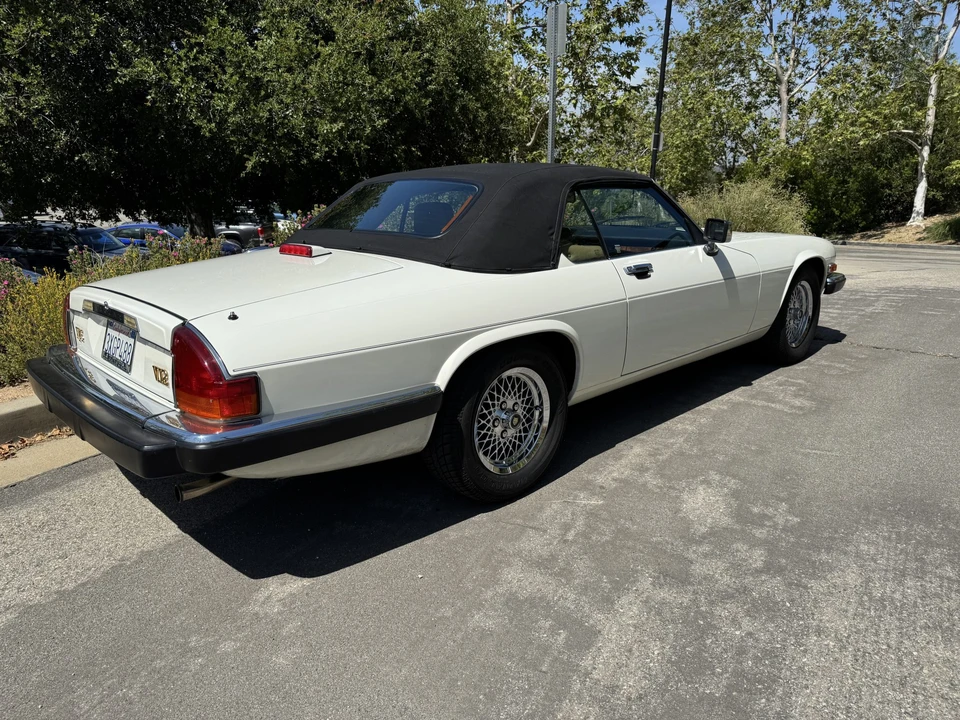 1990 Jaguar XJS Convertible - Image 10 of 31