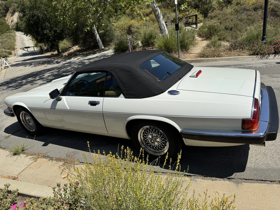 1990 Jaguar XJS Convertible - Image 17 of 31