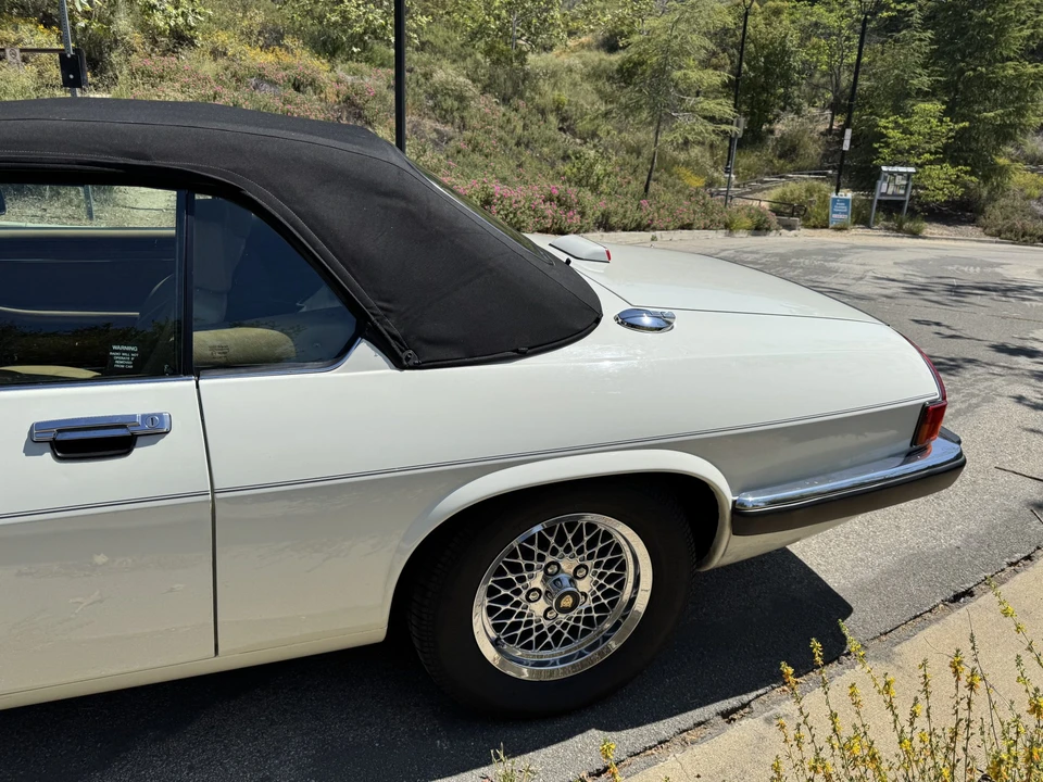 1990 Jaguar XJS Convertible - Image 30 of 31