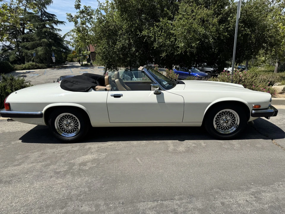 1990 Jaguar XJS Convertible - Image 8 of 31