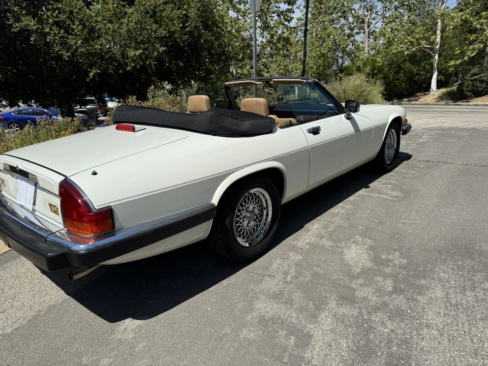 1990 Jaguar XJS Convertible - Image 28 of 31