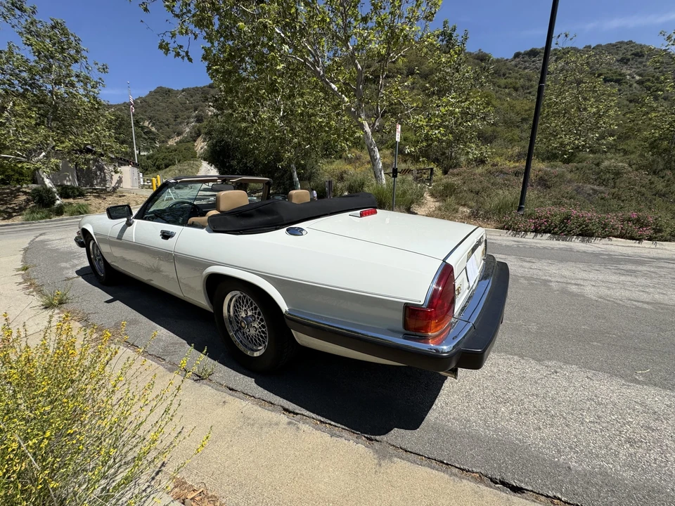 1990 Jaguar XJS Convertible - Image 16 of 31