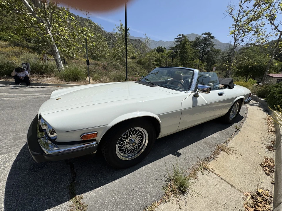 1990 Jaguar XJS Convertible - Image 2 of 31