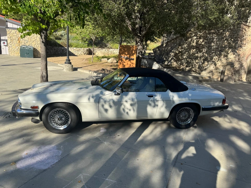 1990 Jaguar XJS Convertible - Image 13 of 31