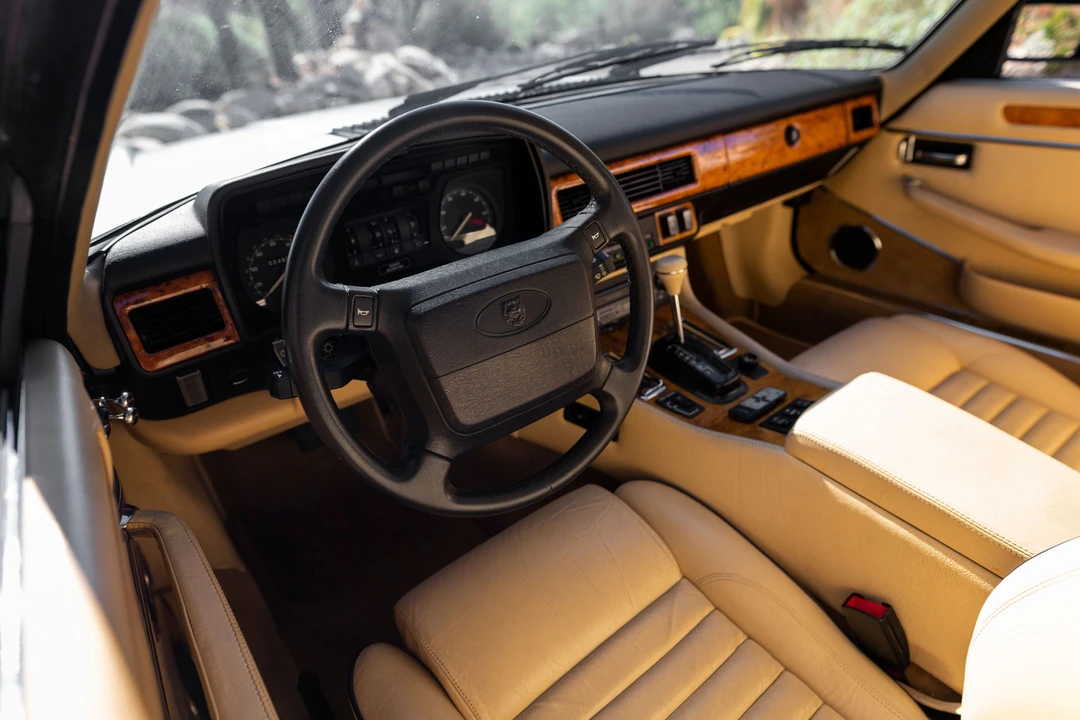 1990 Jaguar XJS Pre-Facelift V12 - Image 17 of 23