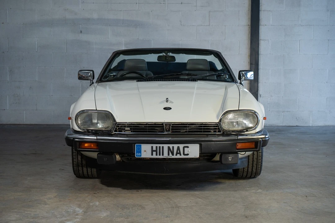 1991 Jaguar XJS Convertible - Image 10 of 30