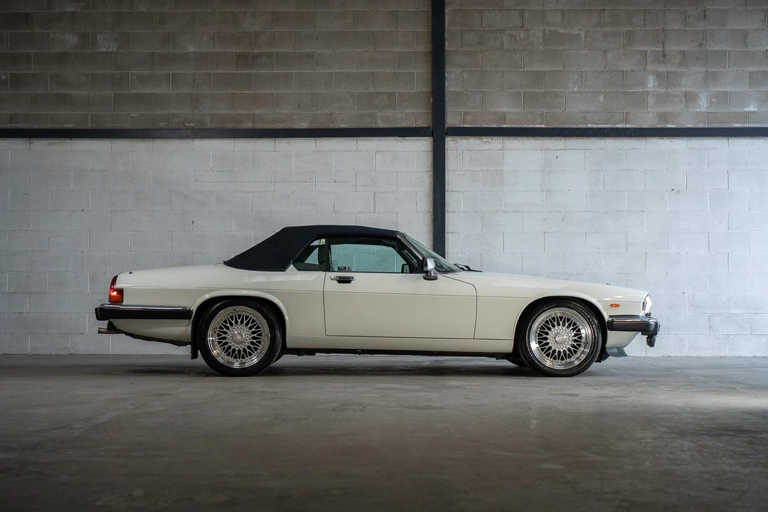 1991 Jaguar XJS Convertible - Image 19 of 30