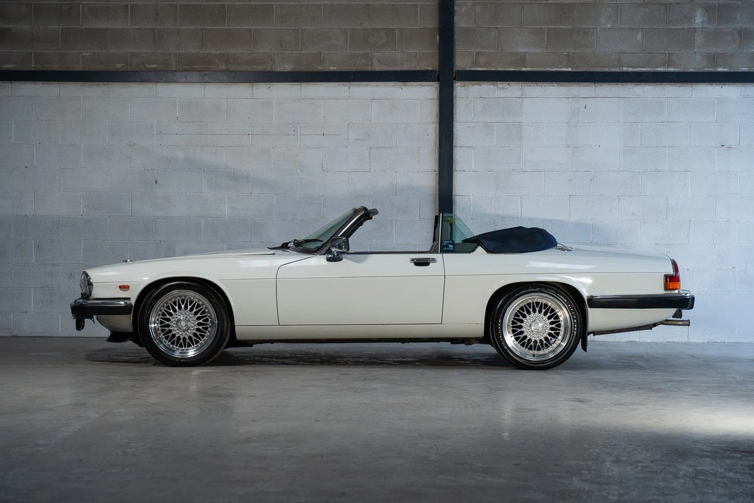 1991 Jaguar XJS Convertible - Image 7 of 30