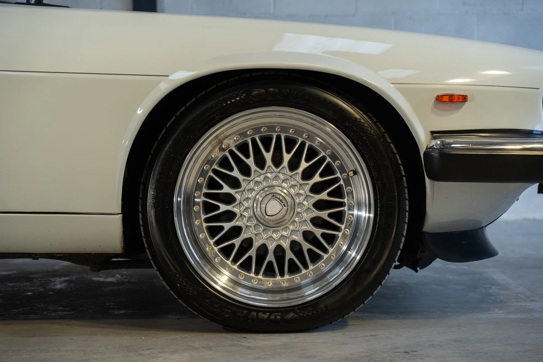 1991 Jaguar XJS Convertible - Image 23 of 30
