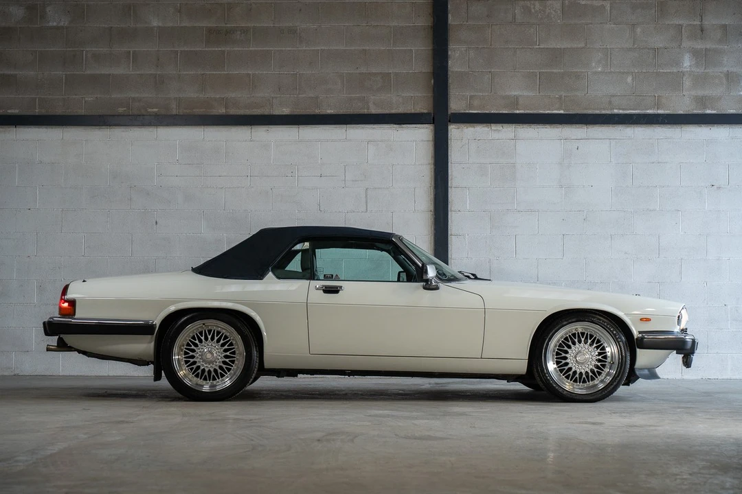 1991 Jaguar XJS Convertible - Image 20 of 30