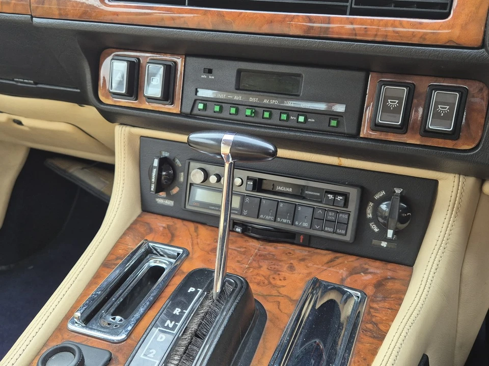 1990 Jaguar XJS Pre-Facelift V12 - Image 22 of 30